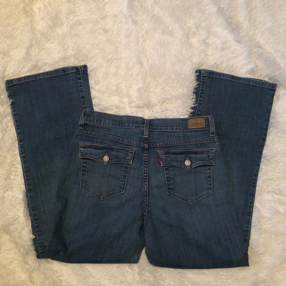Levi’s perfectly slimming boot cut jeans. Size14s.